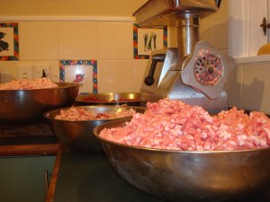 2014-11-05 - Sausage Making 1
