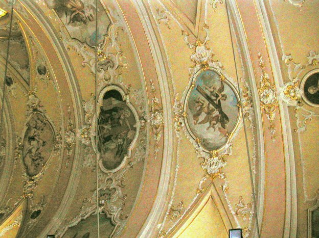 Castelnuovo kerk se dak